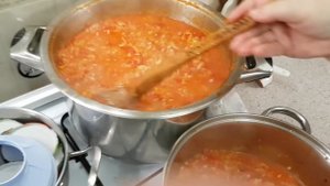 "Сытая зима" - салат с рисом на зиму  из сладкого перца и овощей