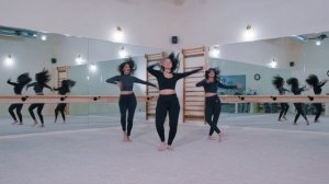 Manpreet Toor | LE GAYI, LE GAYI | Classic Bollywood Dance Cover