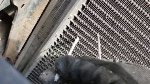 Кондиционер. Устраняю течь фреона.