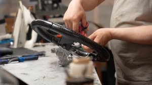 Lexus RX - перетяжка руля в алькантару, анатомия и установка подогрева [ПЕРЕТЯЖКА И ПОДОГРЕВ РУЛЯ]