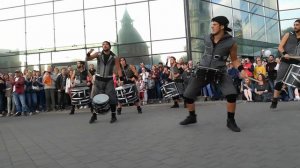 Барабаны огонь Brincadeira