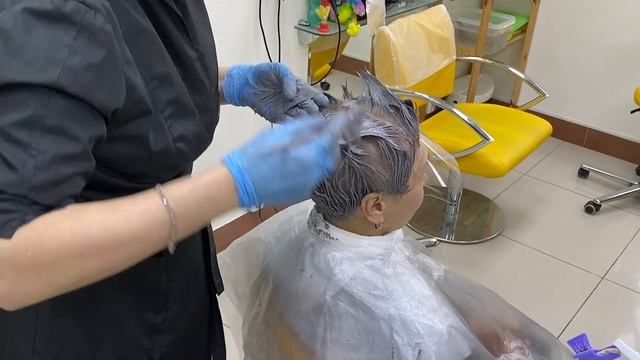 Из черного в белый блонд. Обесцвечивание черного цвета, белоснежный блонд без тонирования смотреть онлайн