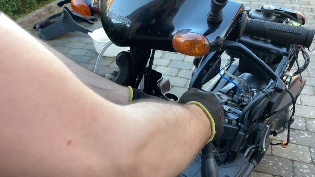 TPH 125ccm/ 172ccm auf NRG Front umbauen - Teil 2 - Zusatztank + Benzinschläuche ausbauen