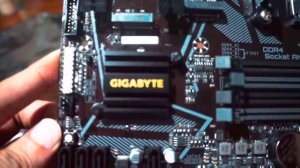 Gigabyte B550m DS3H UNBOXING/Gigabyte b550 motherboard