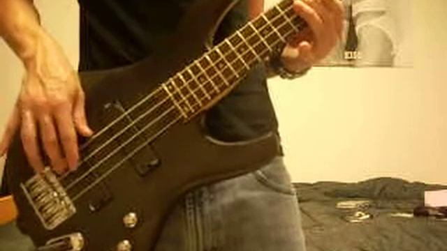 My New Bass!!! смотреть онлайн