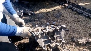 Уборка, Замена пальцев на гусеницах.  (11 мая)