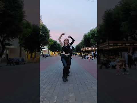 [K-POP IN PUBLIC | RELAY] 릴레이댄스 TREASURE (T5) - 'MOVE' by BREEZ FREEZ