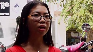 Камбоджийки-гиды на скутерах предлагают экскурсии для туристок (новости)