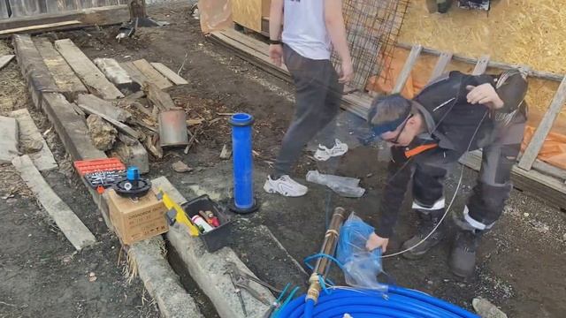 Прокачали скважину! Сезон открыт)