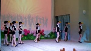 Хореографический ансамбль "АзАрт"- танец Пингвинята"