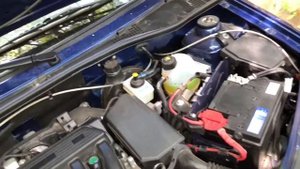 Как правильно закрыть капот на lada Largus Cross