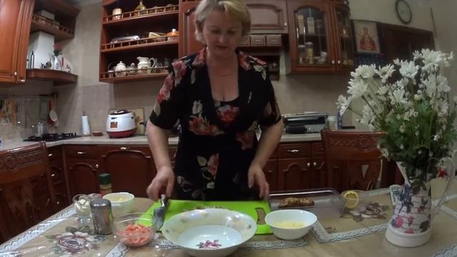 Салат №2, с курицы, креветок, ананасов