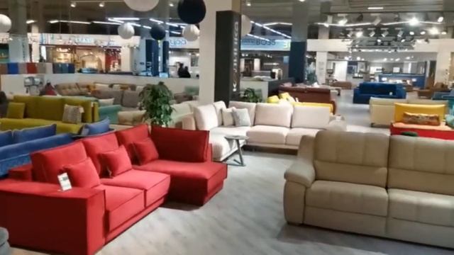 Побывали в Санкт-Петербурге ТЦ Кубатура салон мебели Калинка и покажем обзор