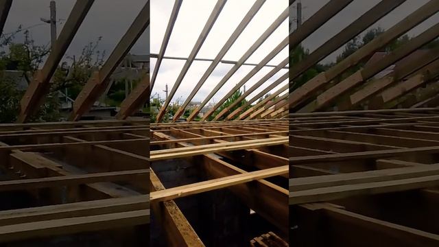 Стропильные фермы кровли. Начало крыши положено! смотреть онлайн