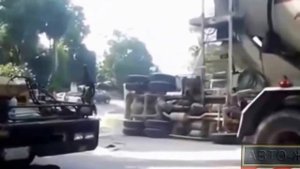 Авто приколы. Лучшая подборка приколов на дорогах.