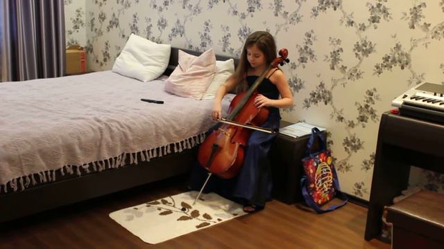 Первые шаги игры на виолончели) , репетиция... смотреть онлайн