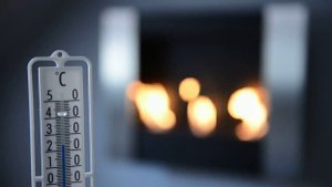 Греет ли биокамин? Видео