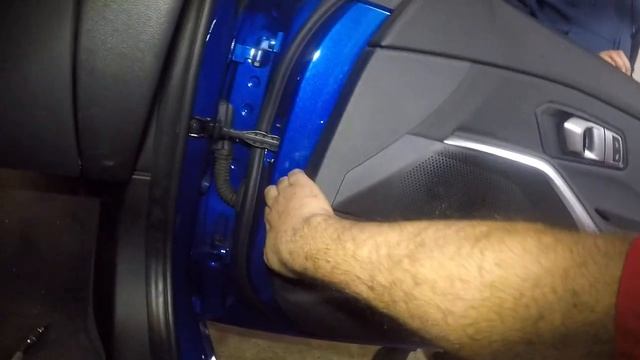 How to remove door panel on 2019 BMW 330i смотреть онлайн