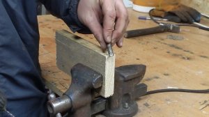 Вот это Да !!!  Что можно сделать из ржавого БОЛТА. самоделка для рыбалки