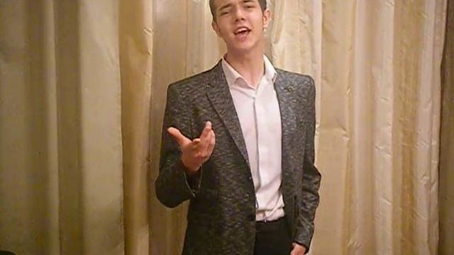 В. Маяковский "Товарищи, поспорьте о красном спорте!" смотреть онлайн