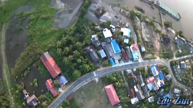 Belajar Menerbangkan Drone, MJX BUGS 5W смотреть онлайн