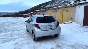 Toyota Vitz 2015г. (Walkaround). Визуальный внешний обзор.
