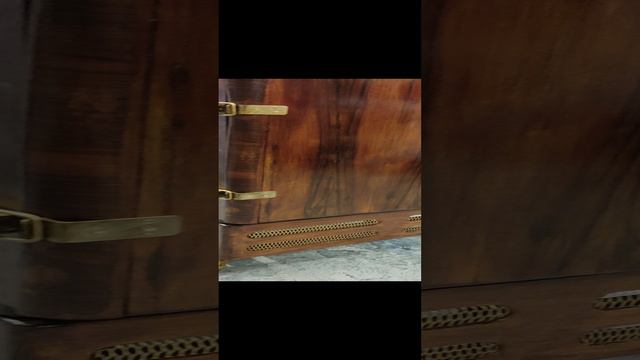 деревянный холодильник ручной работы