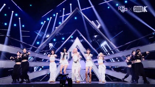 [K-Choreo 8K HDR] 에버글로우 직캠 'SLAY' (EVERGLOW Choreography) @MusicBank 230825 смотреть онлайн