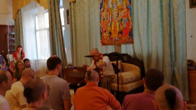 Е.М. Прабхавишну прабху Джая Радха Мадхава смотреть онлайн