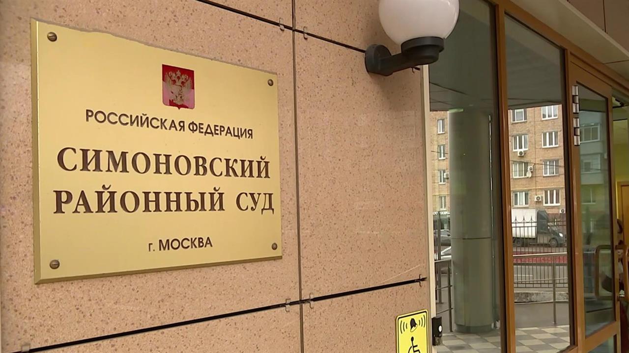 Школа моделей в Москве собрала деньги с желающих покорить подиум и закрылась