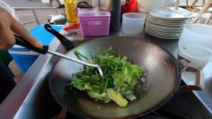 Уличная еда  в Лаосе ( Вьентьян) - Fried Suki - быстро, дешево и вкусно/ Laos/Vientiane