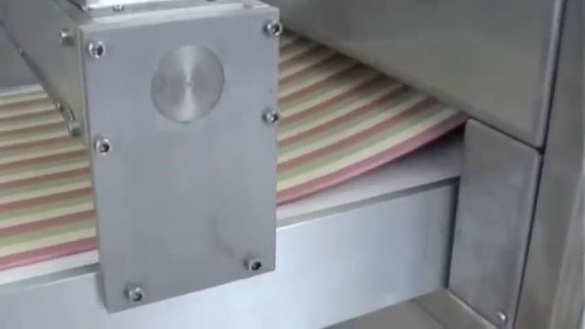 Машина для листового цветного теста мод. SC/170-300 смотреть онлайн