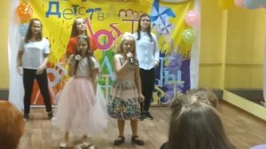 Песня Осень раскрасавица