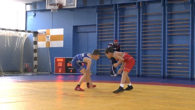 Оразманбетов Ибрагим (Терекли-Мектеб) - Темиров Амин (Хасавюрт) смотреть онлайн