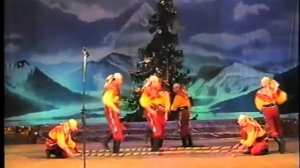 Таберик: Кыргызский танец-игра "Палки" (НГ 2001-2002)