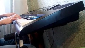 В. Казаченко "Сирень"- на синтезаторе