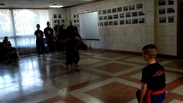 Рукопашний бій СПАС в Рівненській обласній бібліотеці смотреть онлайн