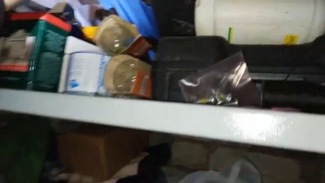Все мои находки за 2 сезона. Пол гаража разного хлама. Копилка меди. смотреть онлайн