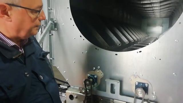 Зерносушилка STUURMAN . Выгрузной механизм смотреть онлайн