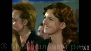 В ответ на просьбу спеть частушки, Сергей Лемох признался, что знает только матерные и вот, что из э