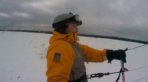 Сноукайтинг.Kiteboarding.Катаю на пилотажном кайте в сильный ветер