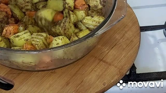 Овощная запеканка с МЯСНЫМИ ШАРИКАМИ|| СУПЕР ЛЕГКИЙ И ОЧЕНЬ ВКУСНЫЙ УЖИН смотреть онлайн