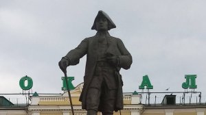 Подали в суд за балкон консольного типа