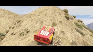 Lightning McQueen Молния маквин летает как молния веселье и смешные песенки