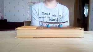 Как научиться делать олли на фингерборде.