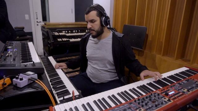 Peppo Samba - Leo Testoni | Spontaneous Session #samba #brazilianmusic смотреть онлайн