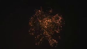 Батарея салюта «С новым годом!», 12 залпов