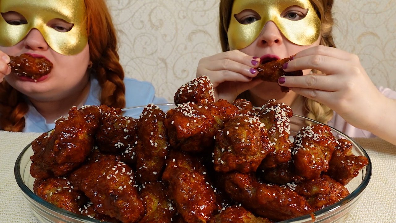 ASMR MUKBANG Куриные крылышки по-корейски ASMR Eating Sound No Talking Звуки Еды Мукбанг не Болталка