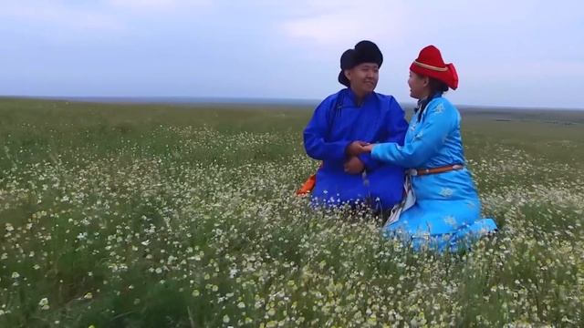 Караоке на Калмыцком (Родном) языке. А.Манджиев - "Иньг Мини". Пой вместе с нами