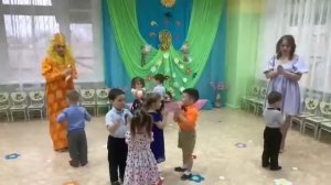 Весенняя пляска .Первая младшая